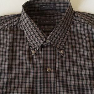 Van Heusen Men's Short Sleeve Shirt
